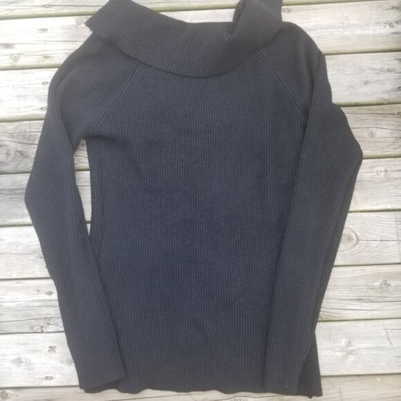 Cyrus black ribbed cowl neck sweater size small black neutral classic - Picture 4 of 5